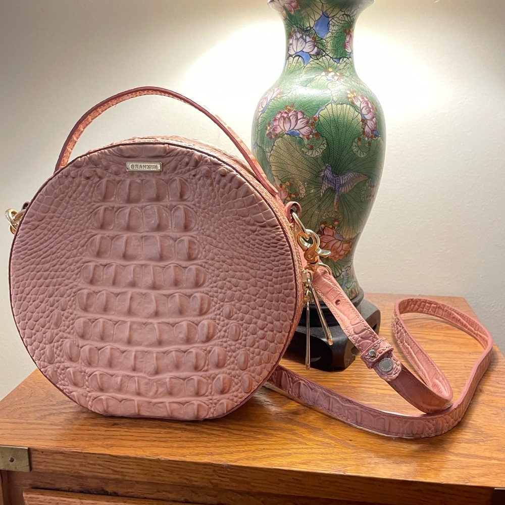 EUC Brahmin Lane Crossbody in Pink Melbourne (Breast Cancer Collection)